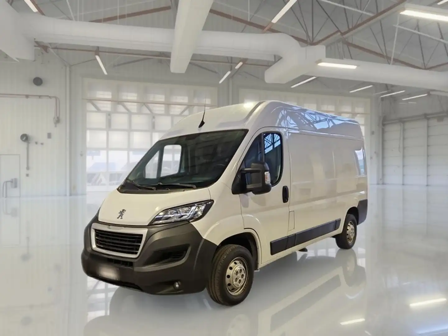 Peugeot Boxer 333 L2H2 2.2 BlueHDi 140cv S&S FURGONE 4 PORTE - 1