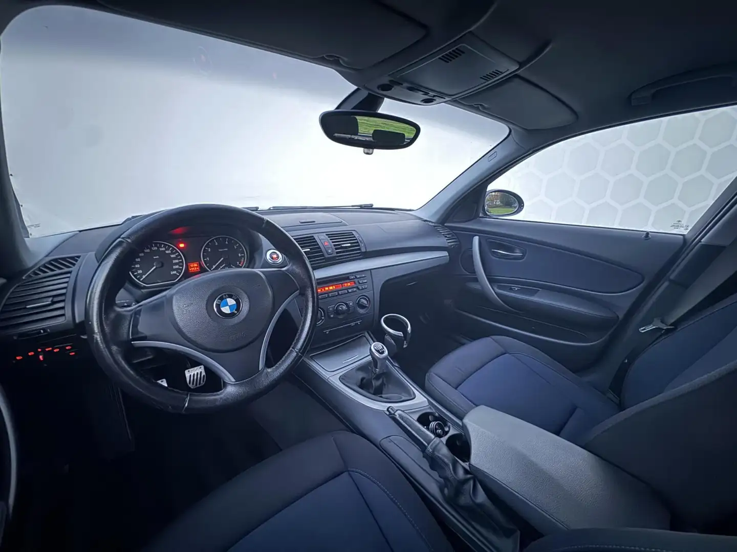 BMW 116 1-serie 116i High Executive Stoelverwarming Schwarz - 2