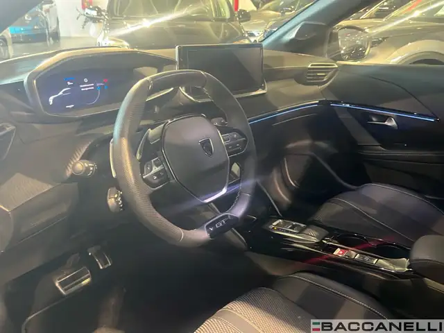 Peugeot 208 view 15