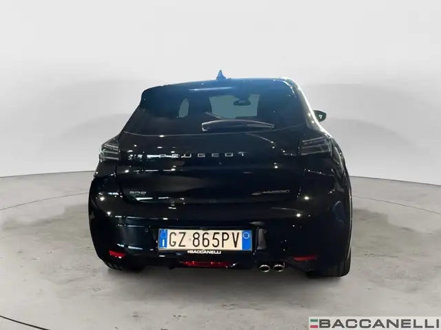 Peugeot 208 view 2