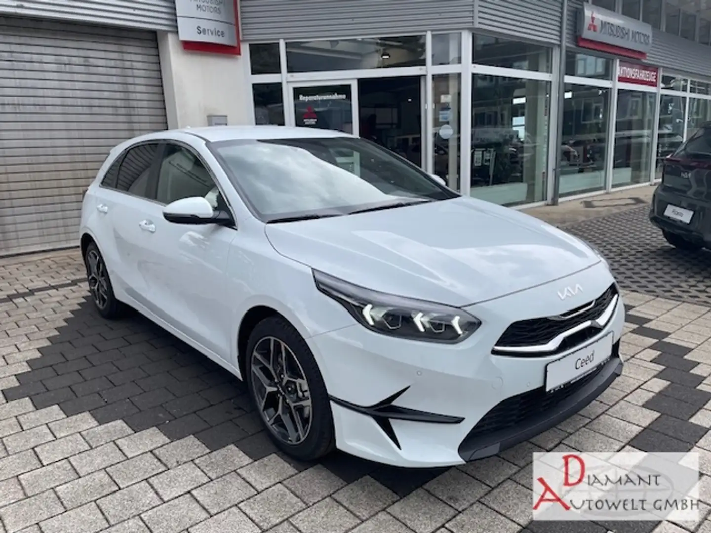 Kia Ceed / cee'd Ultimate Edition 1.5T 140 Style Paket Wit - 2