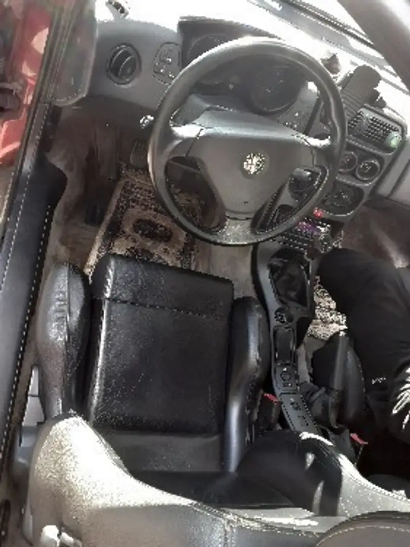 Alfa Romeo GTV 2,0 Twin Spark 16V L - 2