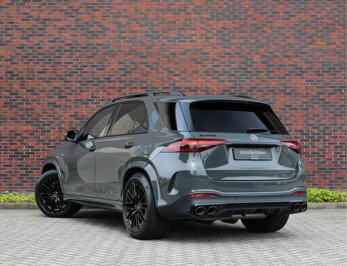 Mercedes-Benz GLE 53 AMG Hybrid 4MATIC+ | Silizium Grey - Trekhaak Grey - 2