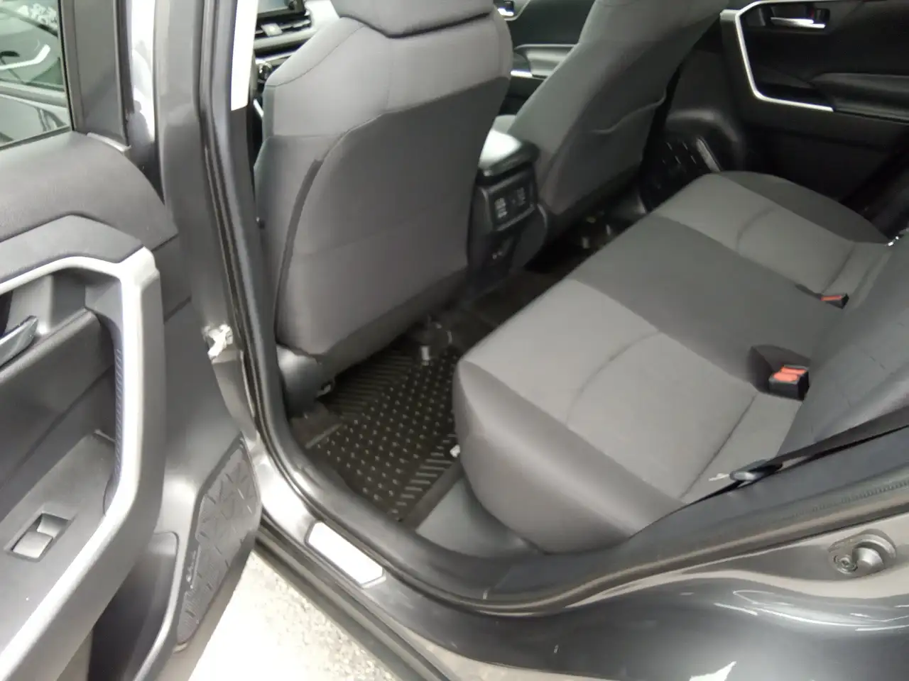 Toyota RAV 4 photo Toyota RAV 4