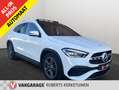 Mercedes-Benz GLA 200 AMG Line Automaat 165PK: Sportief en Stijlvol! Wit - thumbnail 1