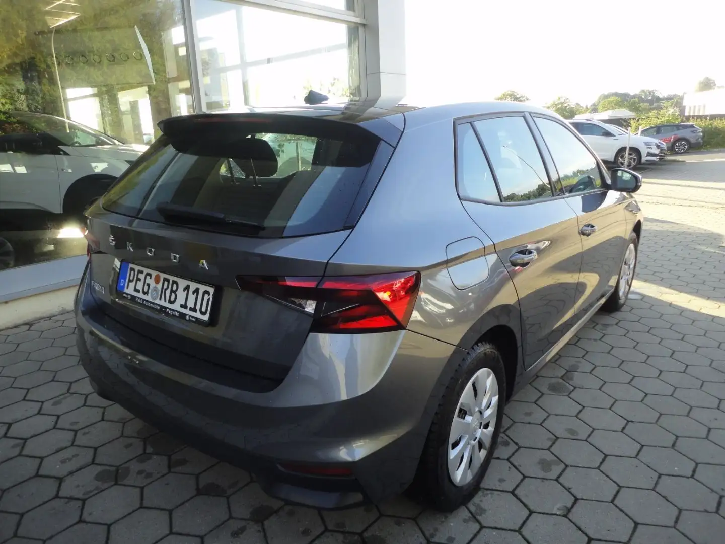 Skoda Fabia Ambition 1.0 MPI Euro6d ABS+ESP / DAB / Kl Szürke - 2