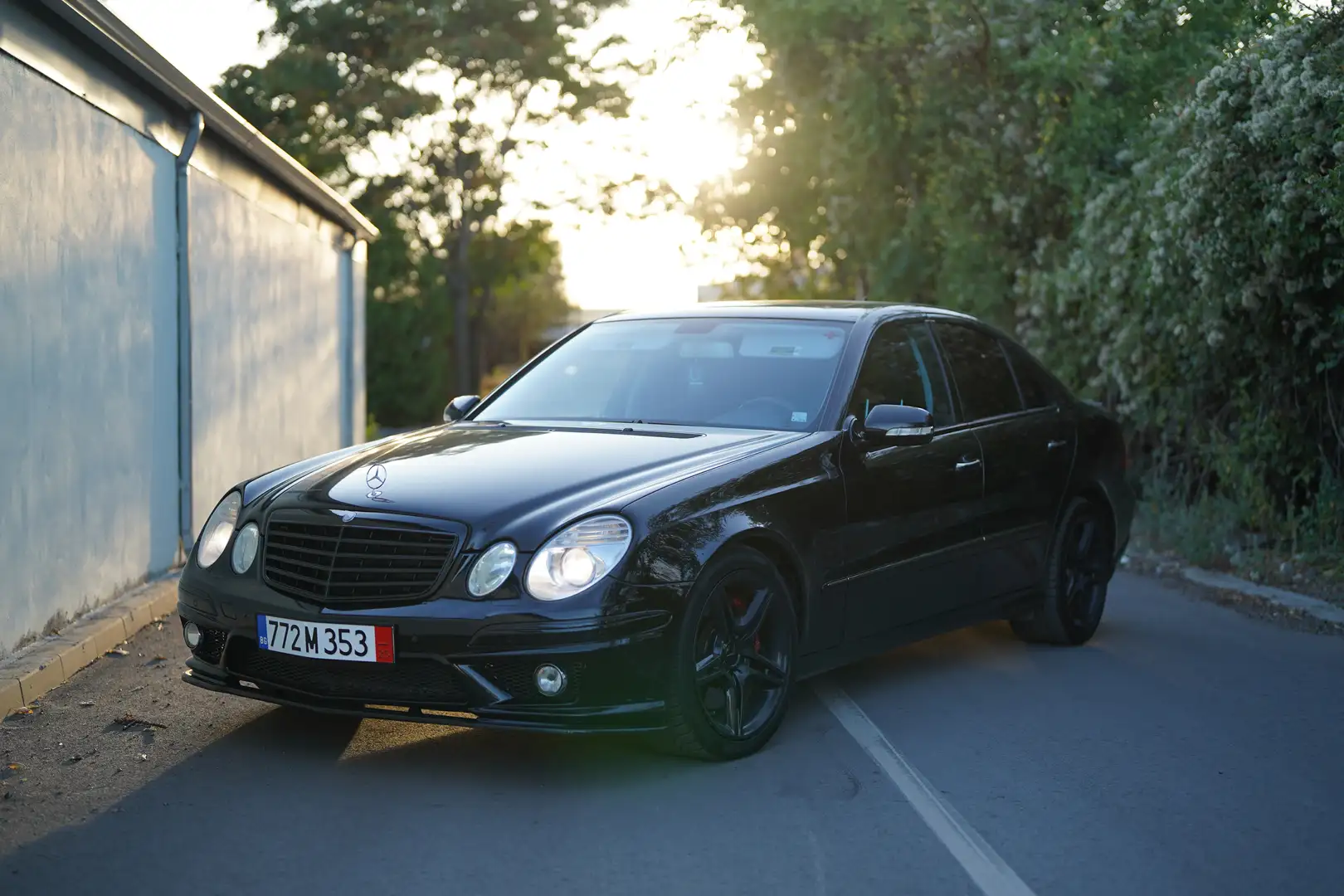 Mercedes-Benz E 500 4Matic Automatik Avantgarde - 1