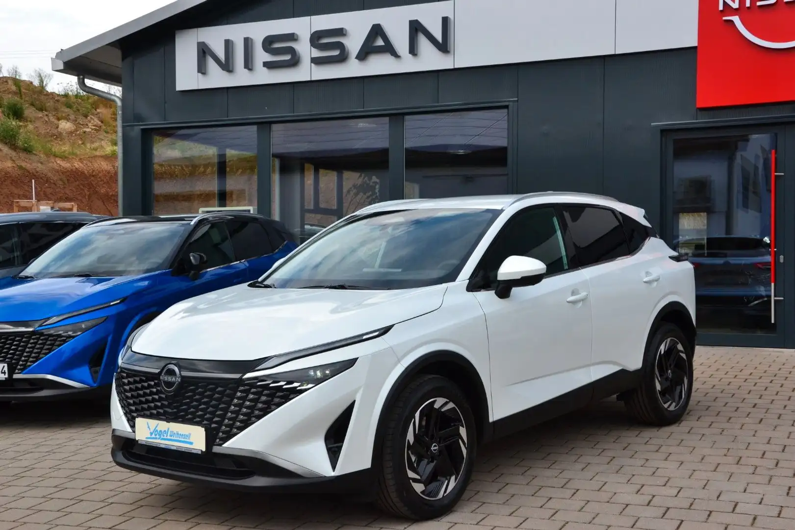 Nissan Qashqai 1.3 DIG-T MHEV 4x2 N-Connecta Weiß - 1