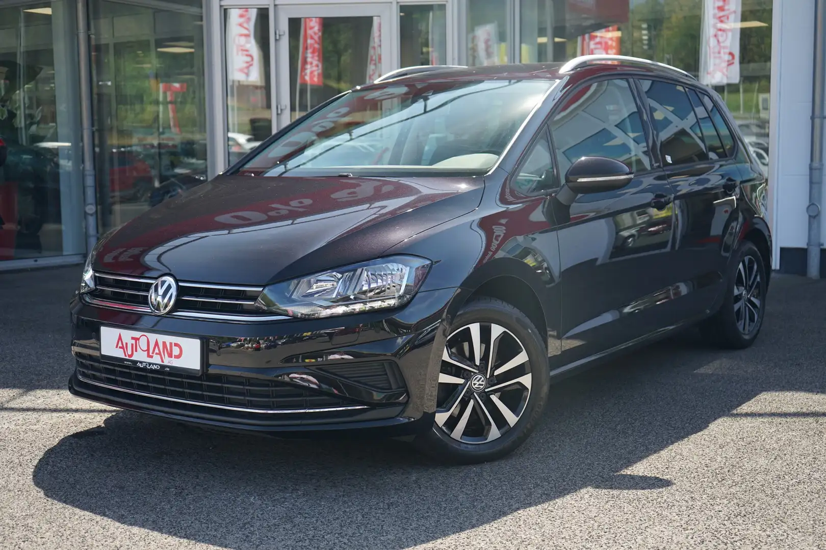 Volkswagen Golf Sportsvan 1.5 TSI Comfortline ACC Navi PDC Schwarz - 2