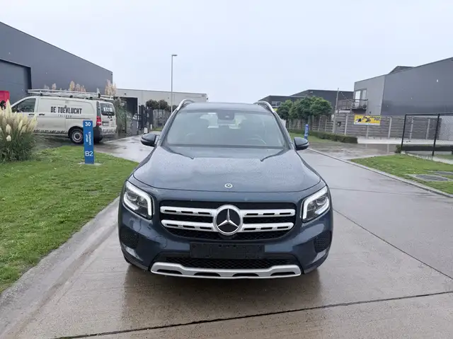 Mercedes-Benz GLB 180 GLB 180 Business Solution Essential