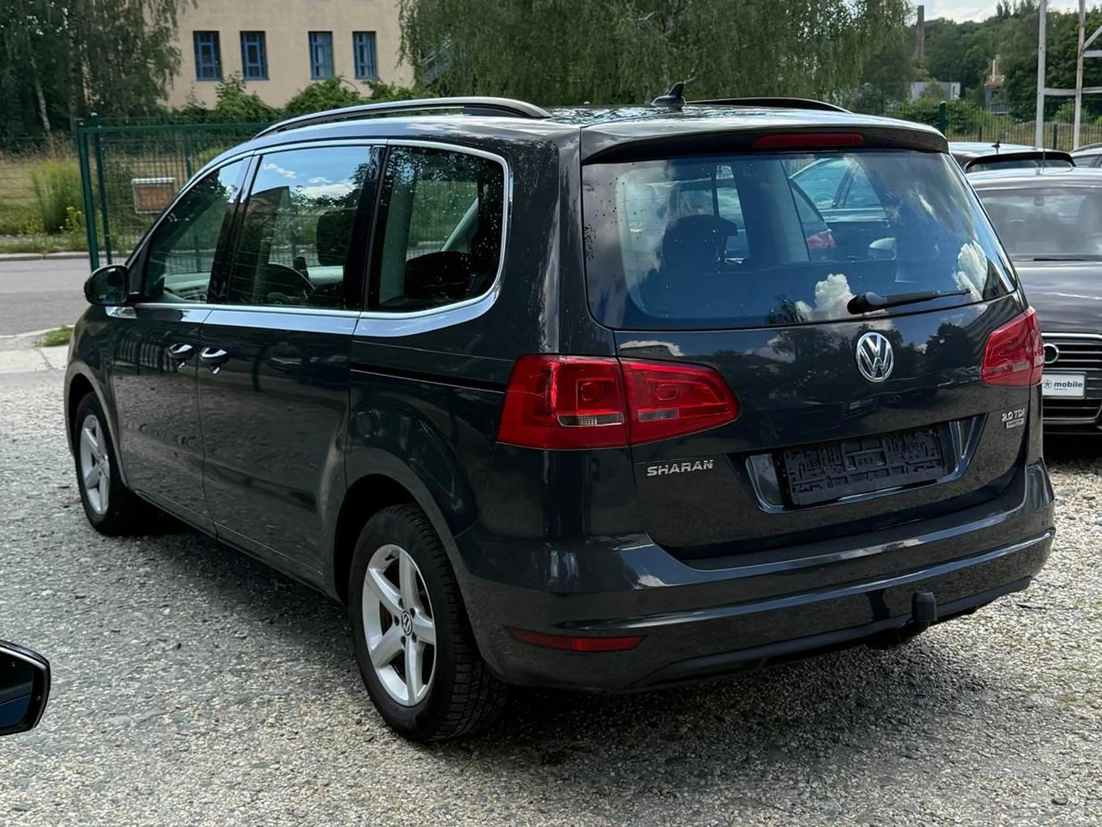 Volkswagen Sharan Comfortline BMT — photo 6