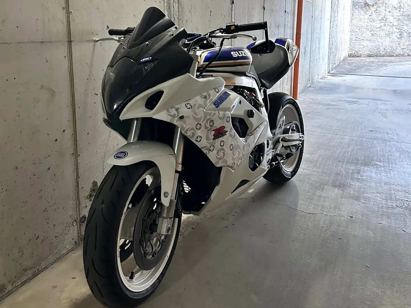 Suzuki GSX-R 750 Bianco - 1