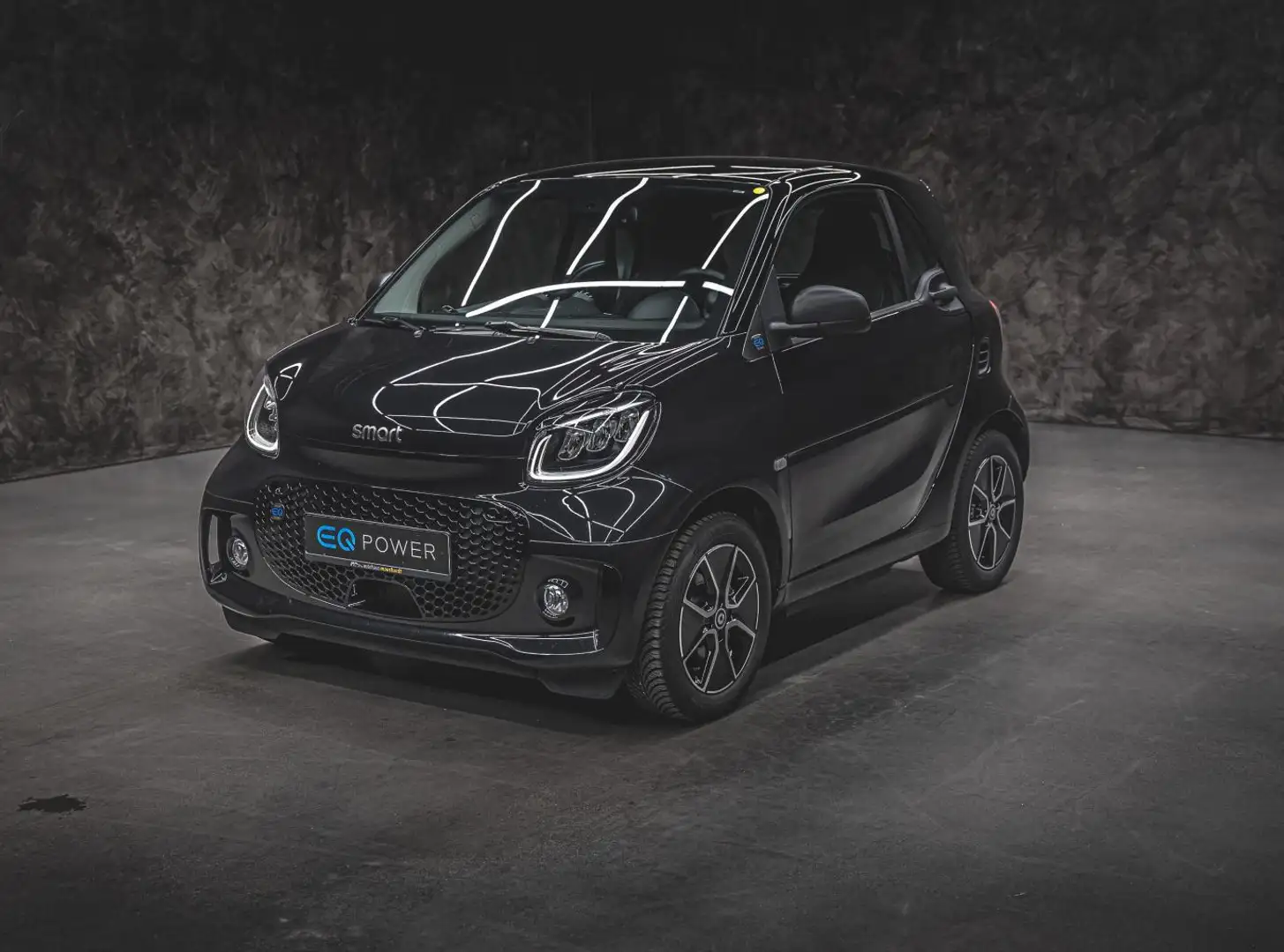 smart forTwo EQ coupe passion EXCLUSIVE+JBL:JUST COOL! Schwarz - 1