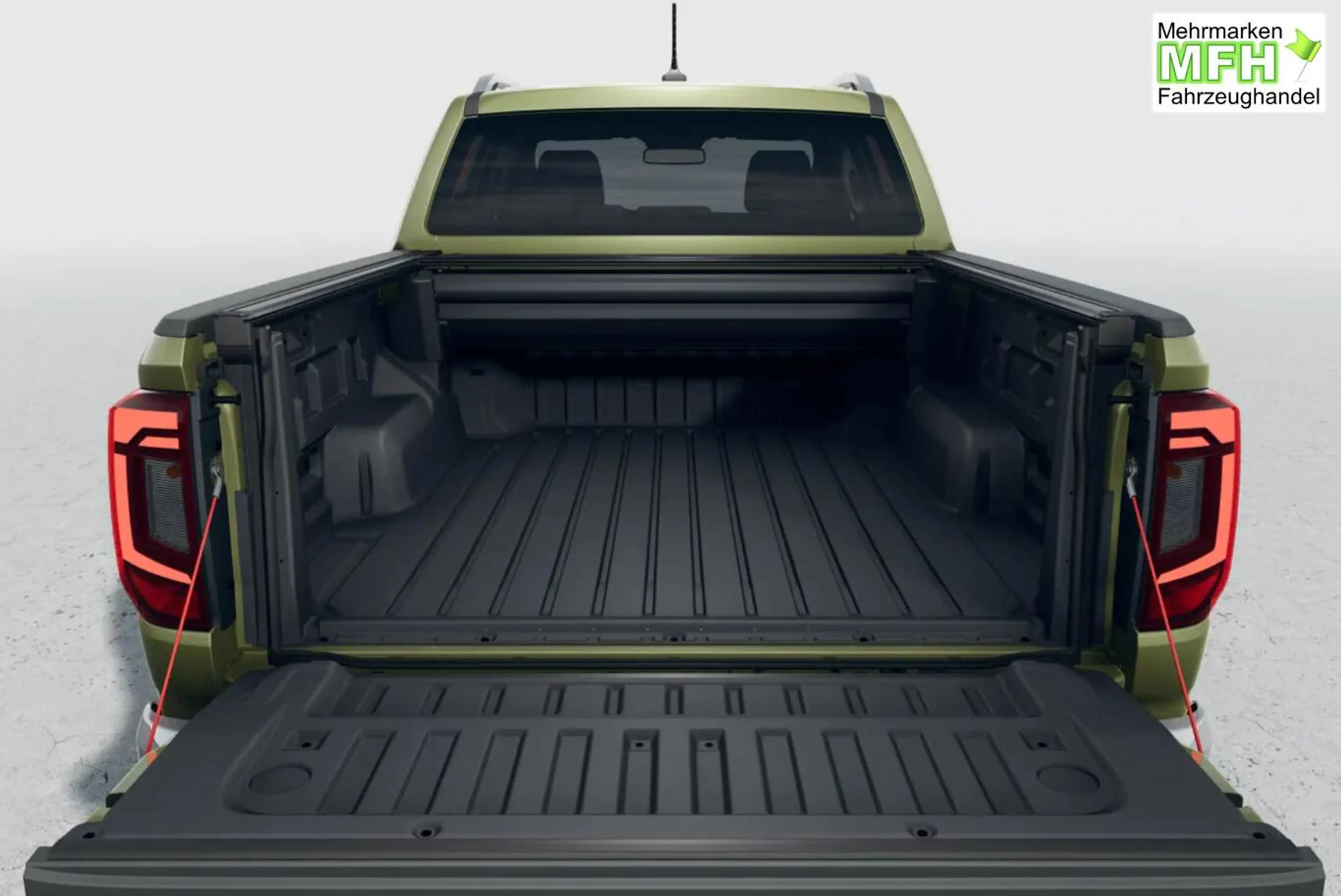 Volkswagen Amarok Style Hardtop Nav AHK Matrix AC2Zone Keyl 177 k... — photo 4
