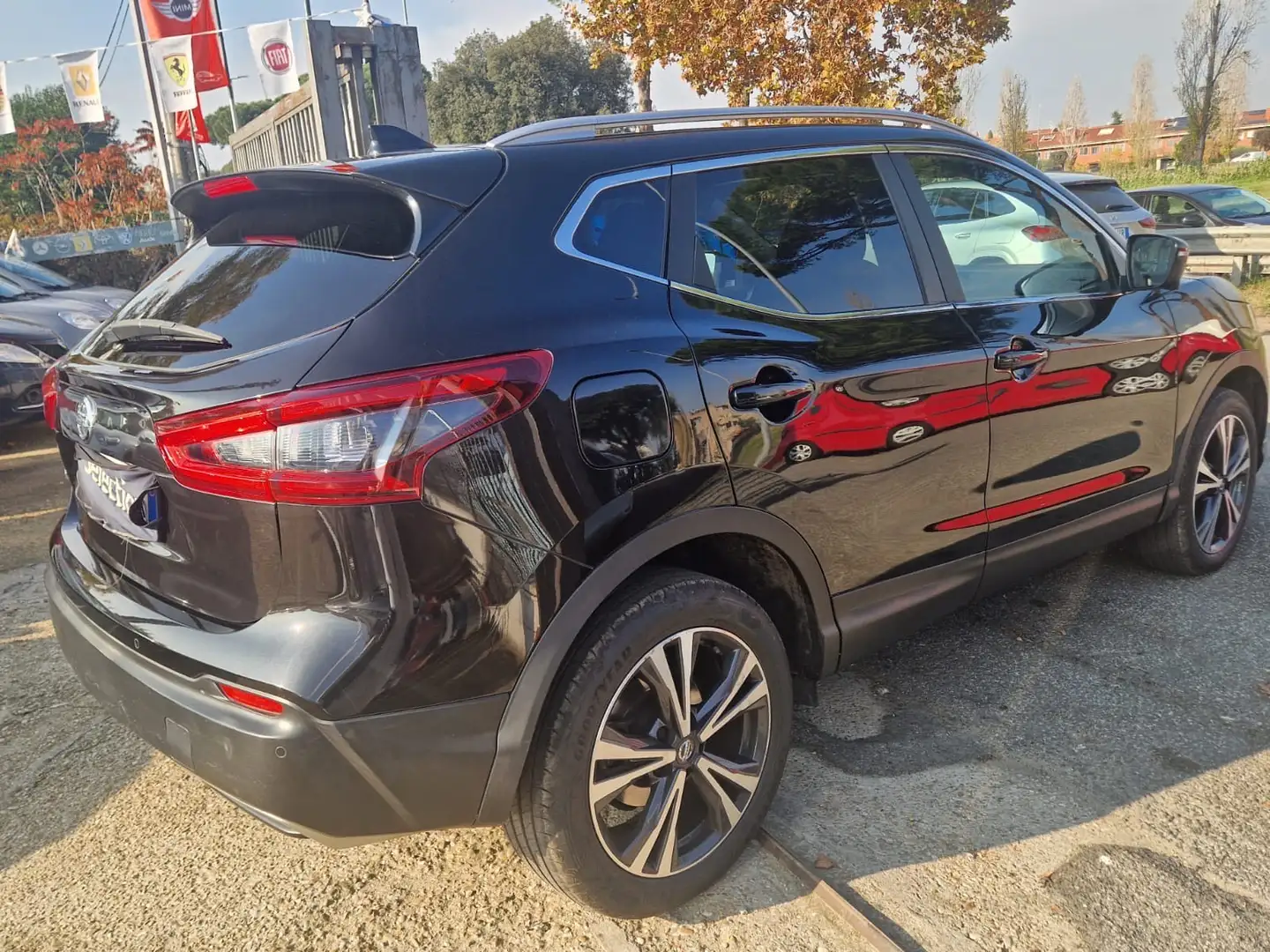 Nissan Qashqai IIdig-t Tekna+ 115cv xtronic TETTO IN VETRO LED Nero - 1
