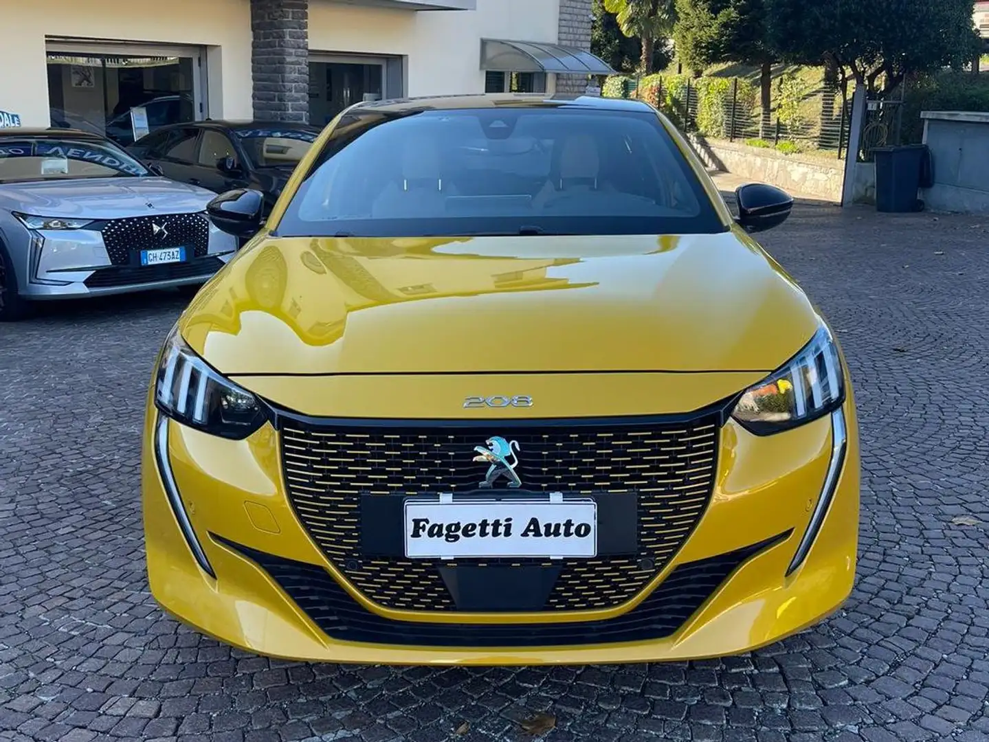 Peugeot e-208 GT Pack OBC 11KW Giallo - 2
