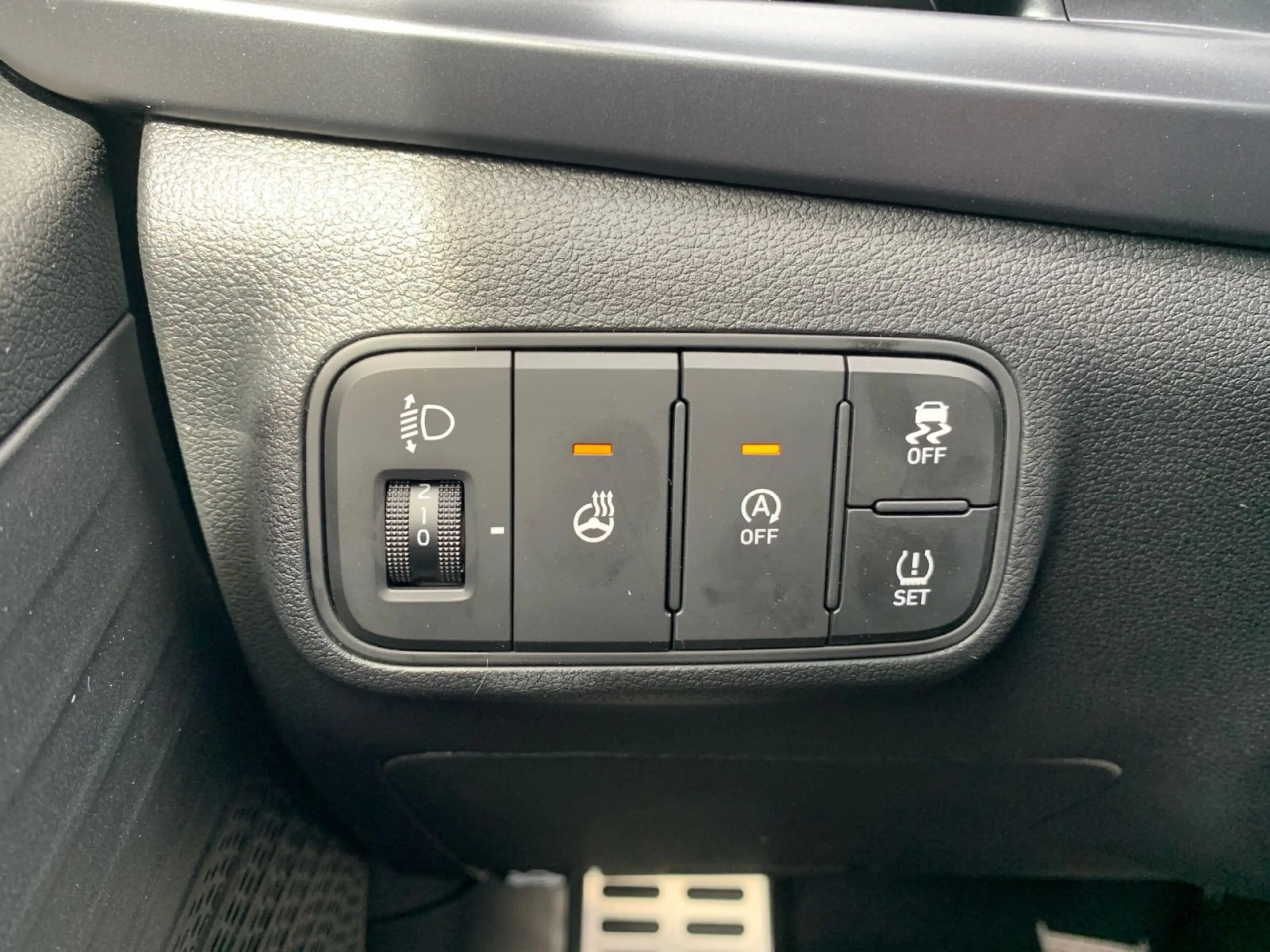 Hyundai BAYON 1.0 T-GDI Trend Navi LED Allwetter — photo 11