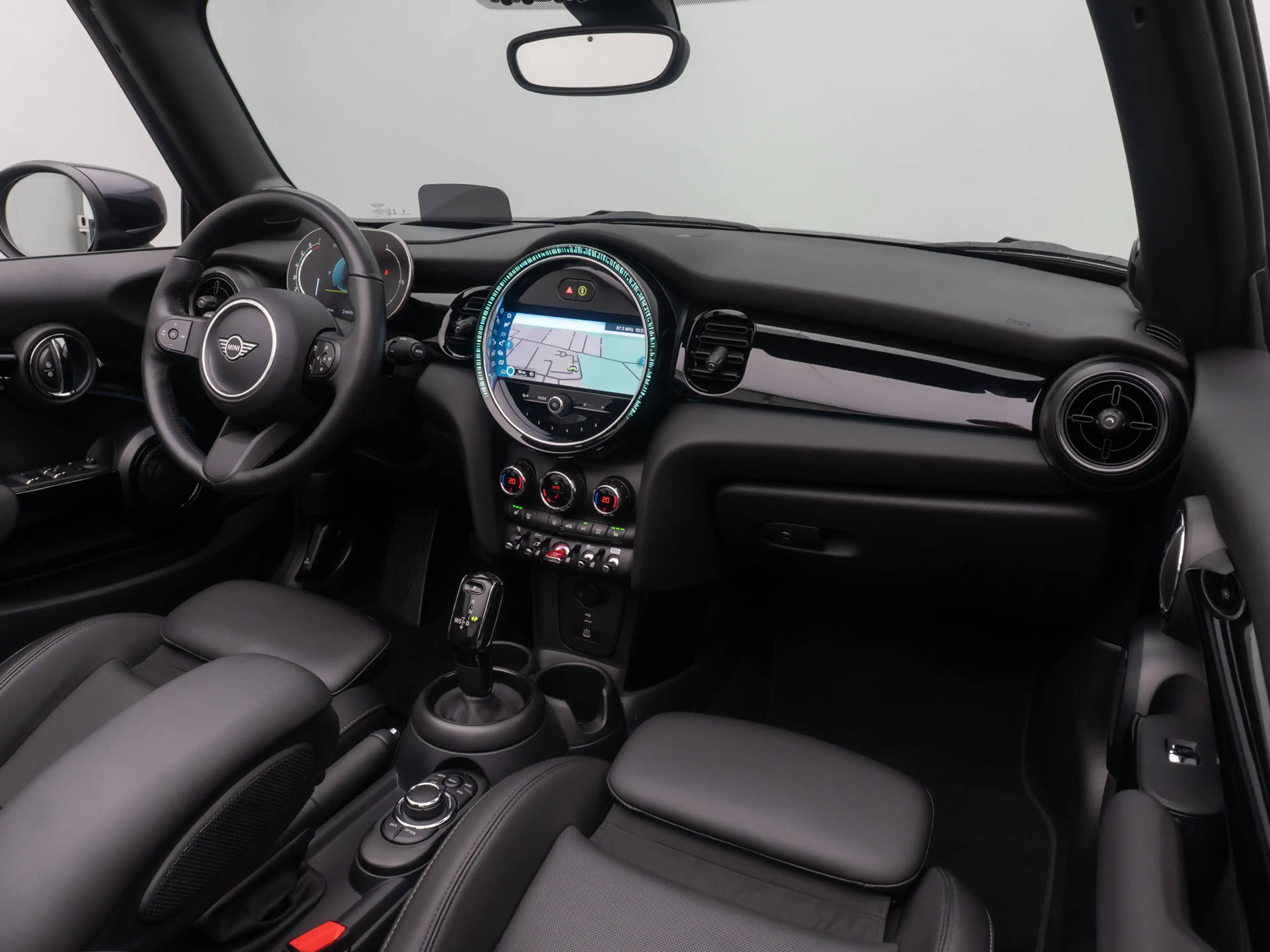 MINI Cooper Cabrio HK Kamera HUD DAB Sport Leder Voll — photo 34