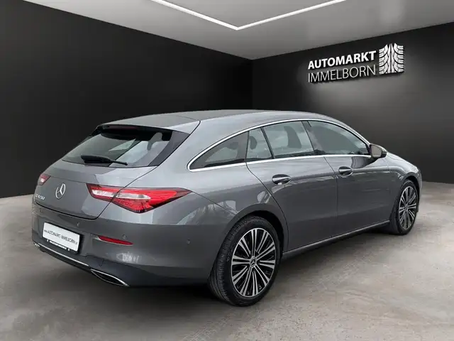 Mercedes-Benz Cla view 8