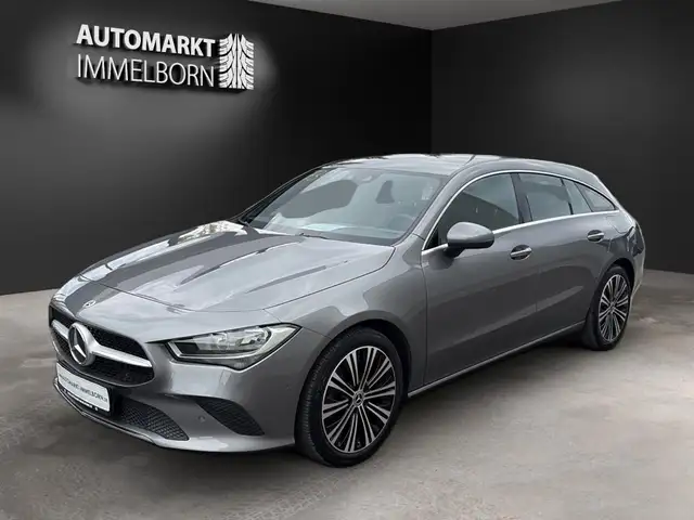 Mercedes-Benz Cla view 4
