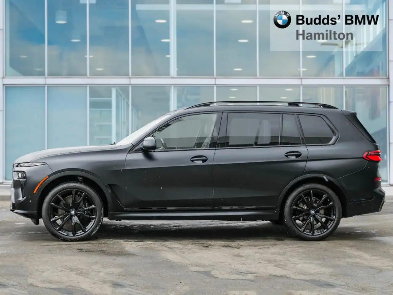 BMW X7 снимка BMW X7