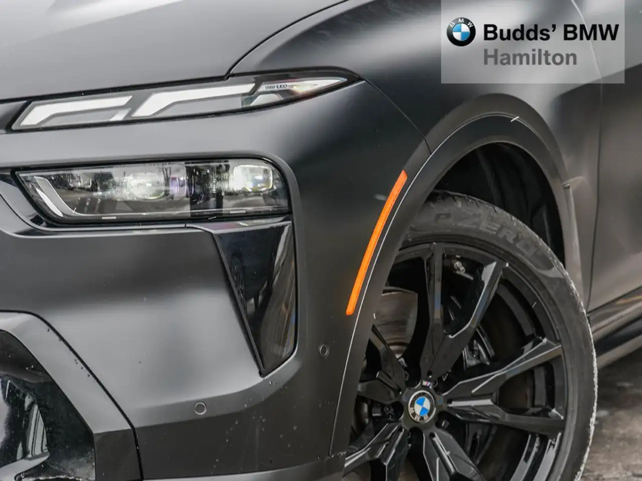 BMW X7 снимка BMW X7