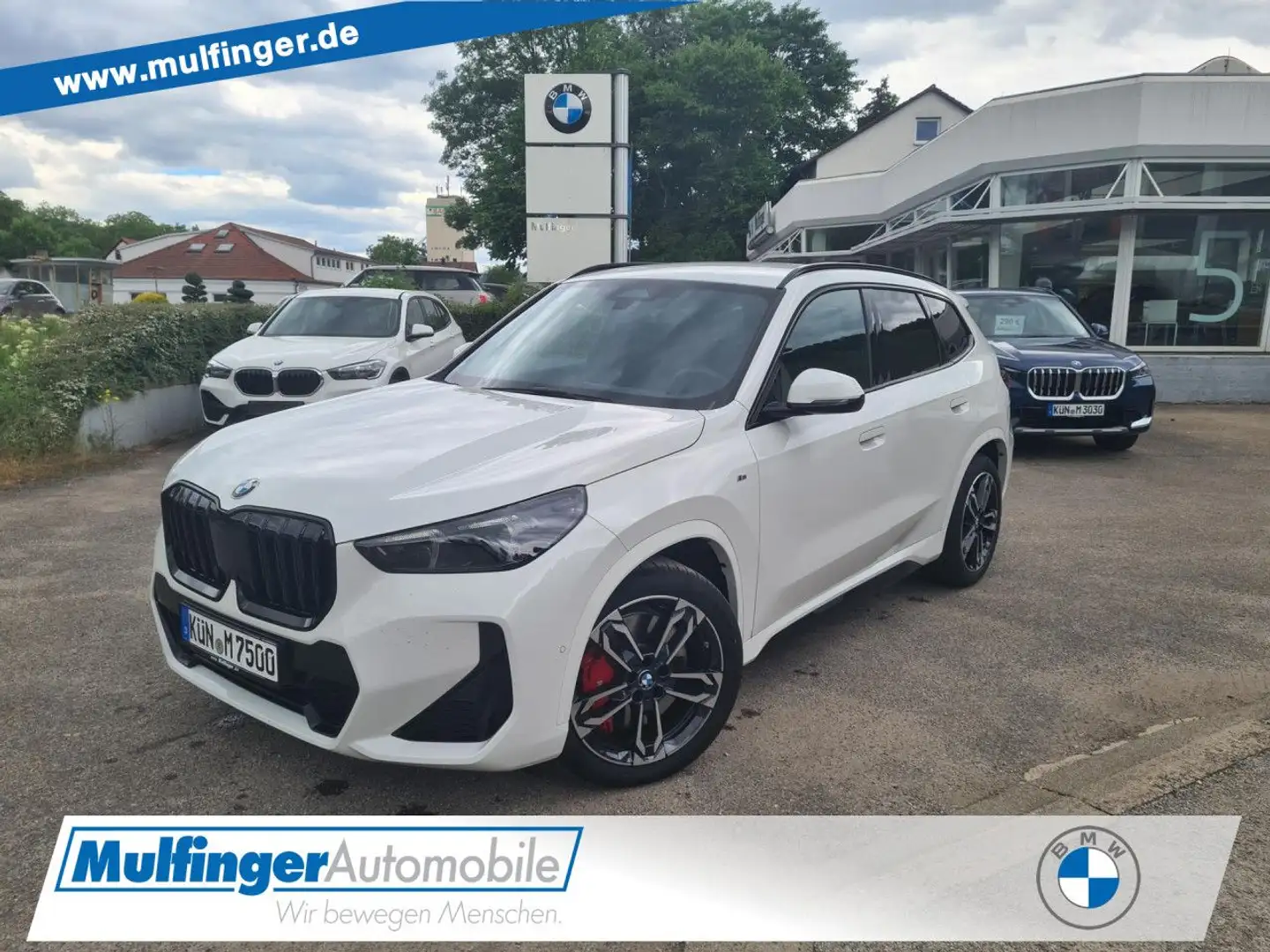 BMW X1 sDrive20i M-Sport Pro AHK Driving Ass Plus adap Weiß - 1