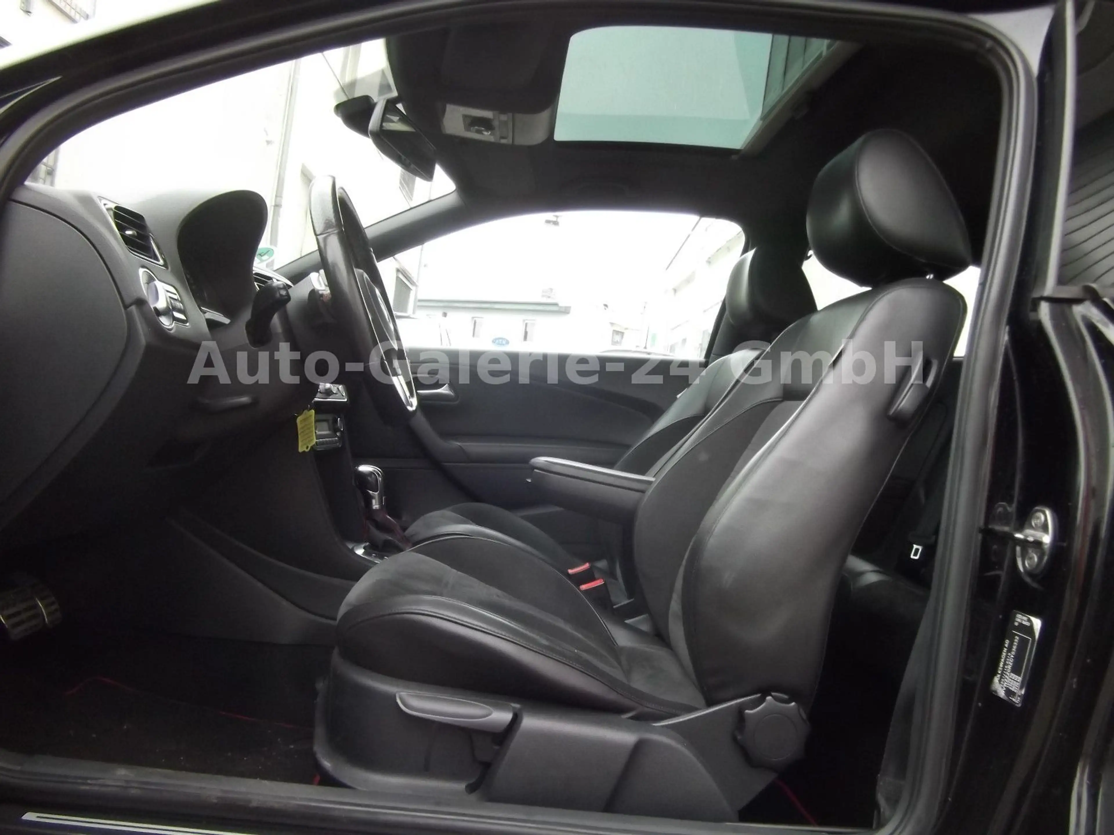 Volkswagen Polo V GTI Autom, Navi, Panorama — photo 10
