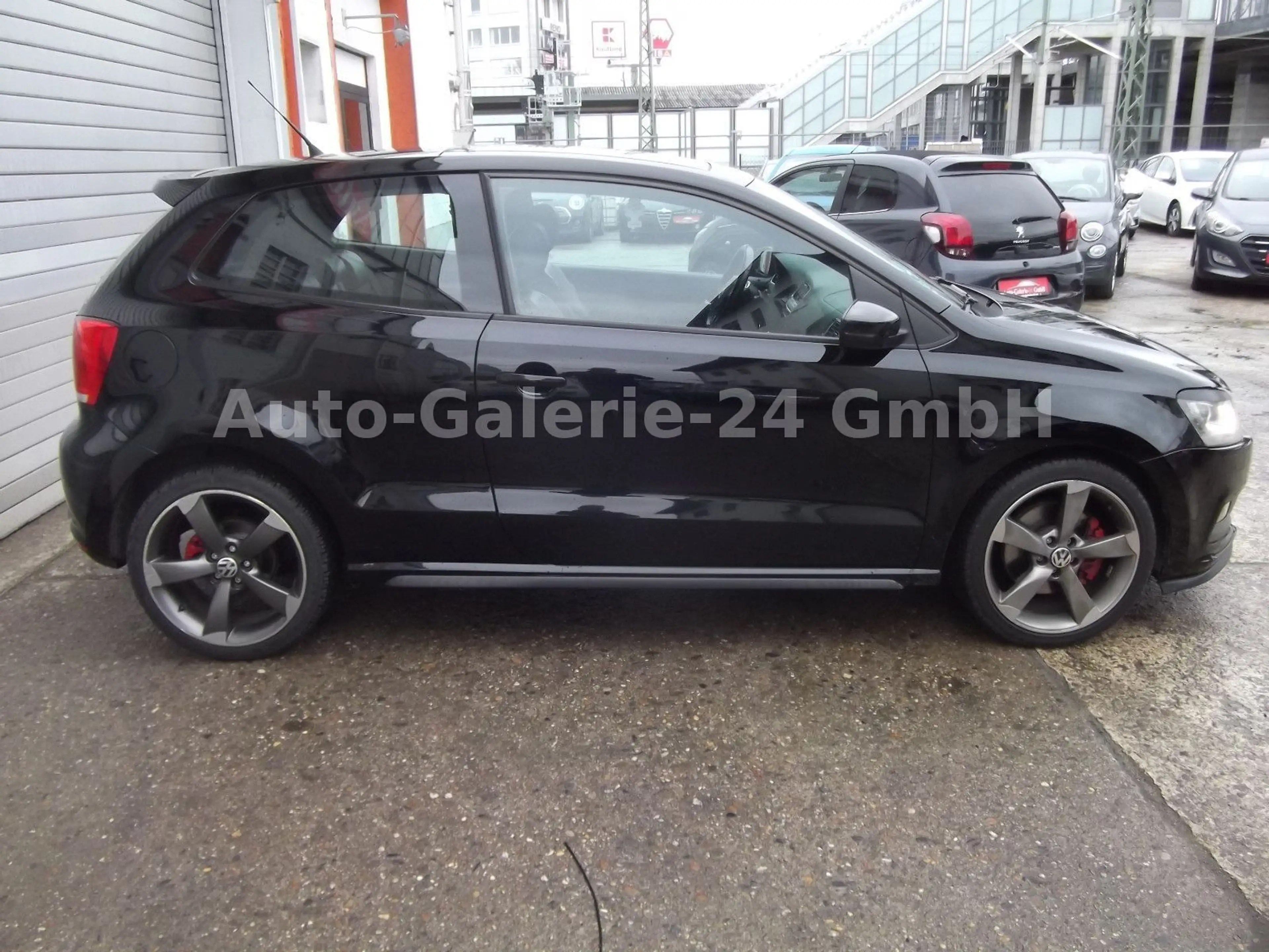 Volkswagen Polo V GTI Autom, Navi, Panorama — photo 9