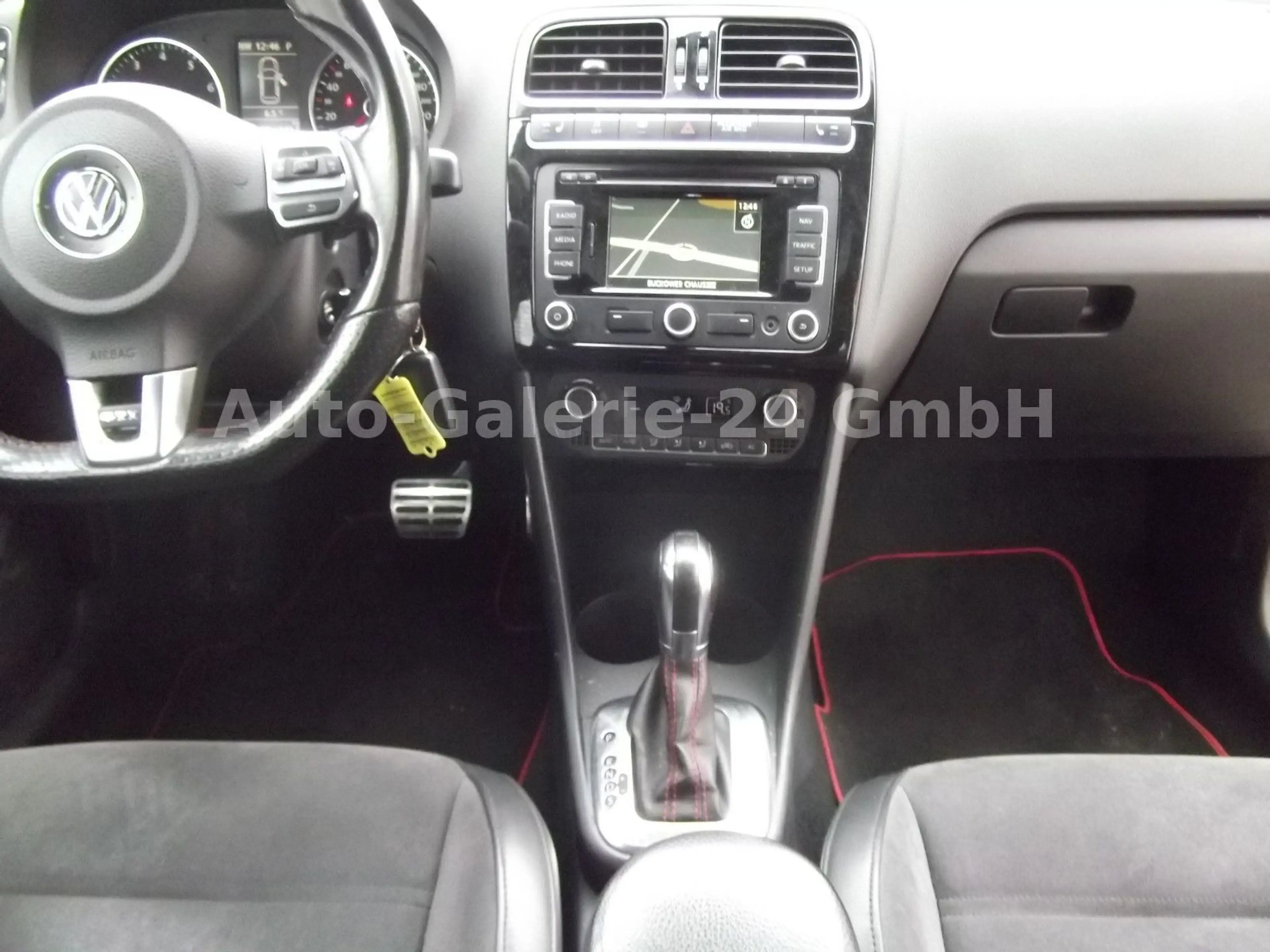 Volkswagen Polo V GTI Autom, Navi, Panorama — photo 13