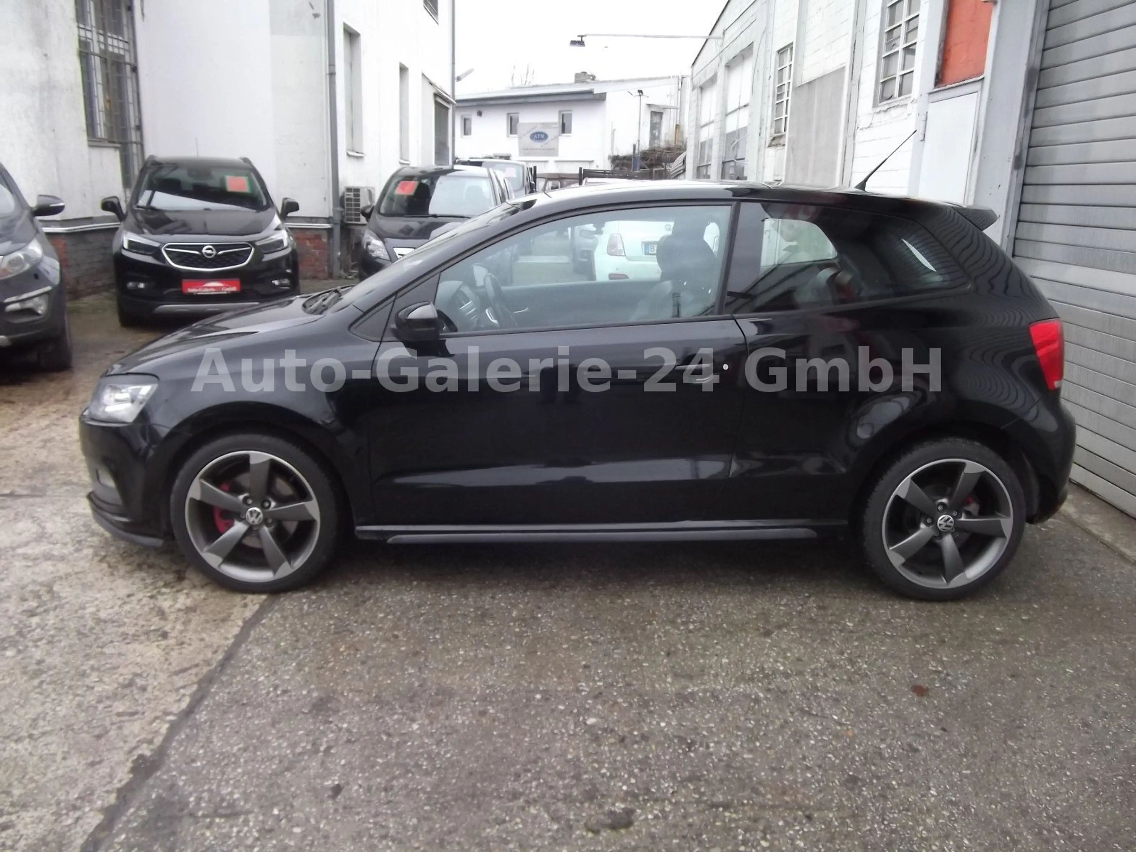 Volkswagen Polo V GTI Autom, Navi, Panorama — photo 8