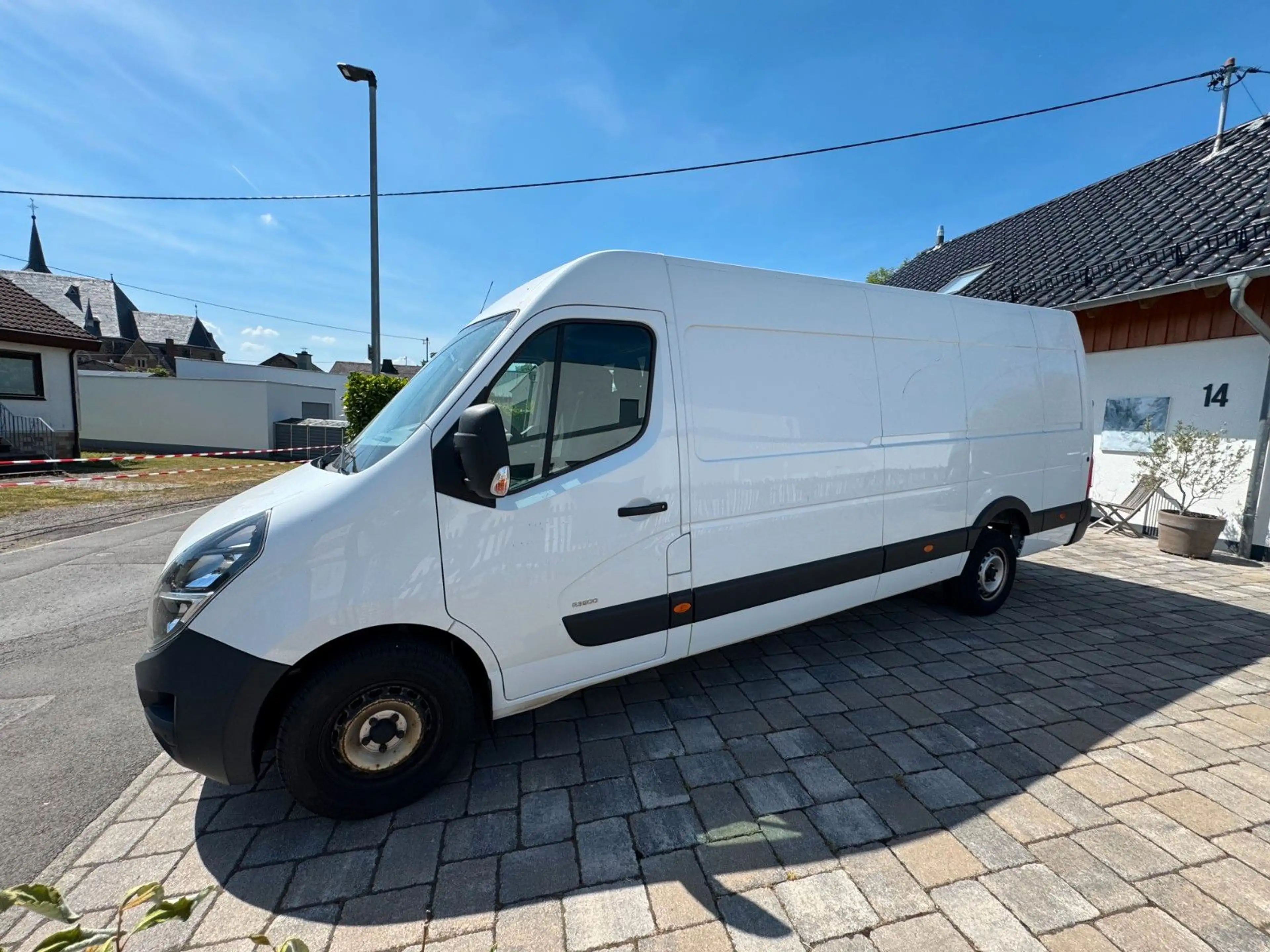 Opel Movano 2.3 CDTi Kasten L4H2 3,5t Klima 1.Hd — photo 8