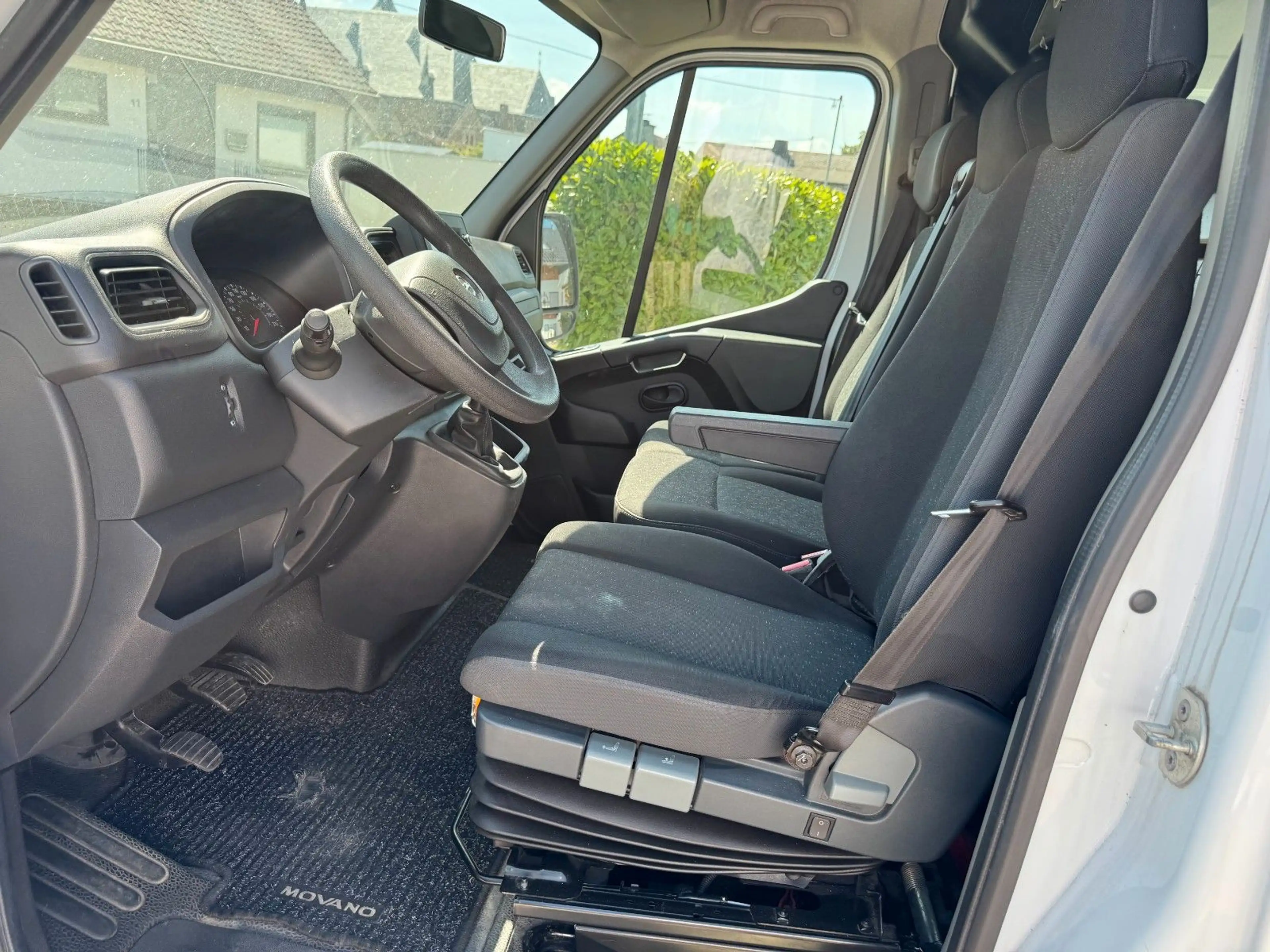 Opel Movano 2.3 CDTi Kasten L4H2 3,5t Klima 1.Hd — photo 9