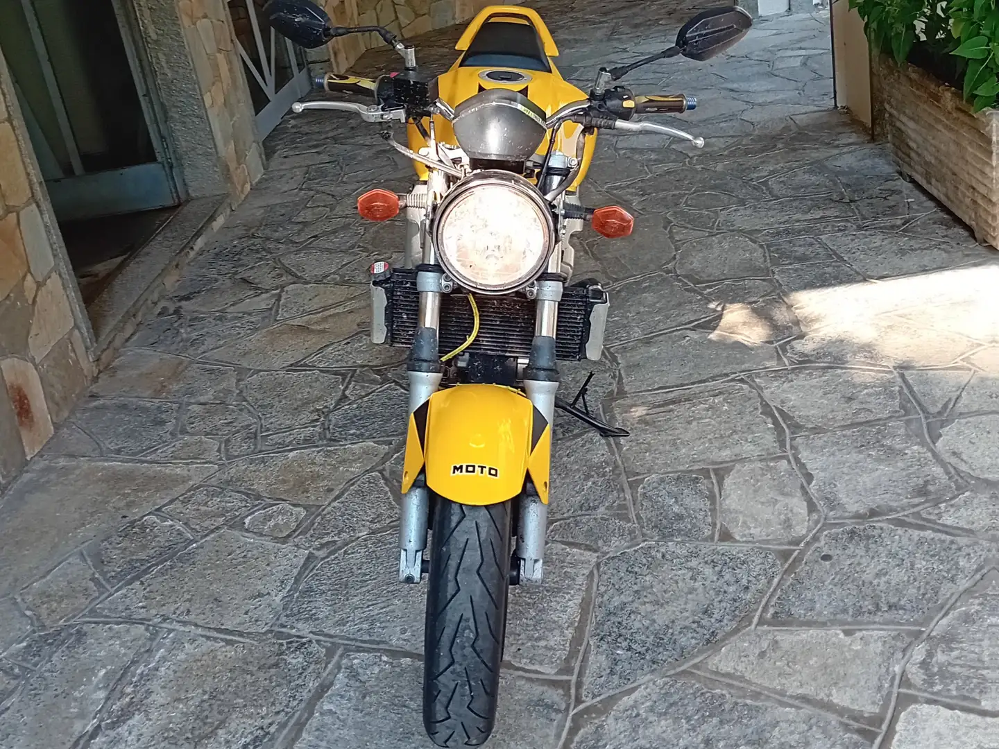Suzuki SV 650 Жовтий - 1