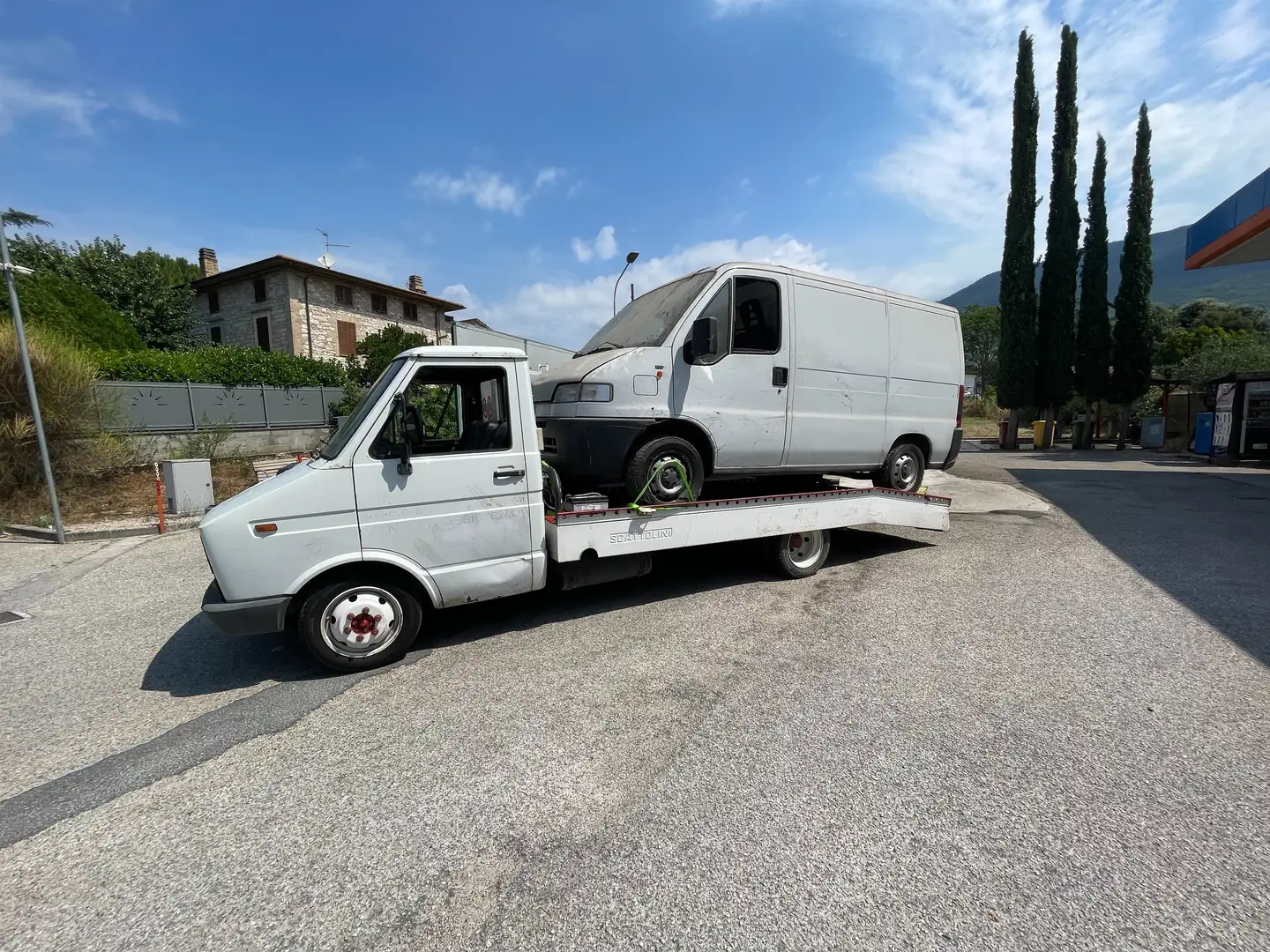 Iveco Daily 35-8 - Alfa Romeo 35 AR 8C Blanc - 2