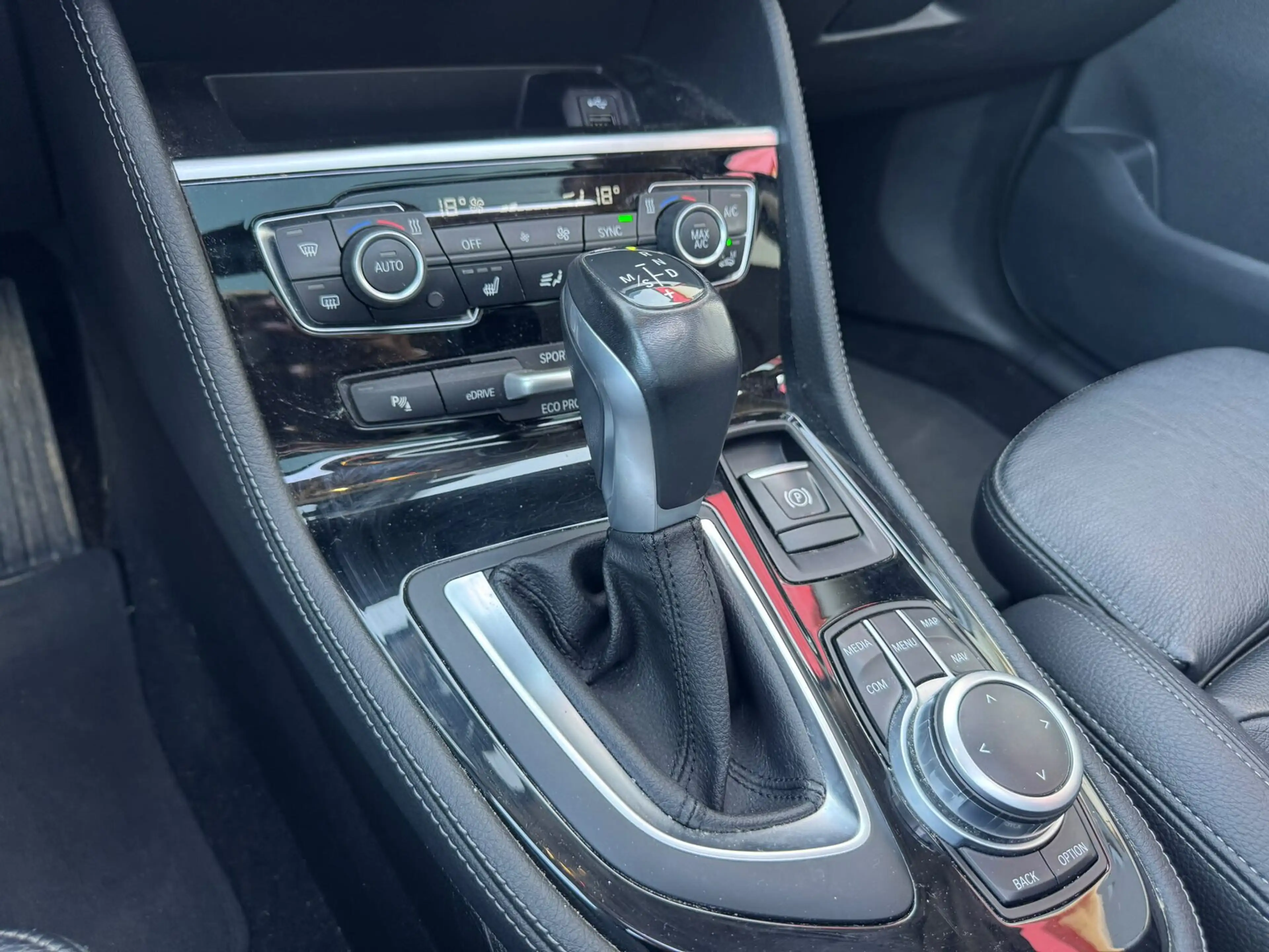 BMW 225 2-serie Active Tourer 225xe iPerformance High Exec — photo 14