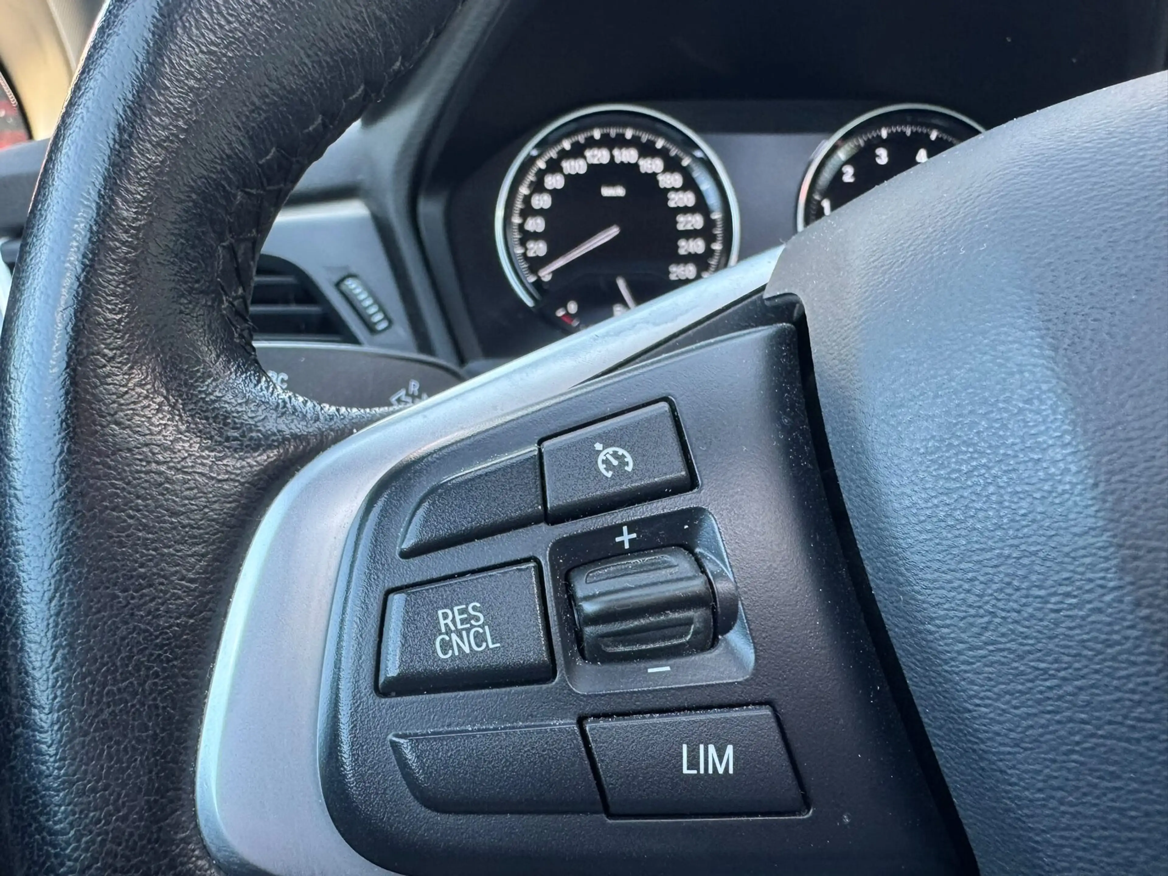 BMW 225 2-serie Active Tourer 225xe iPerformance High Exec — photo 9