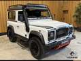 Land Rover Defender 2.4 TD SW 90" E Commercial Weiß - thumbnail 3