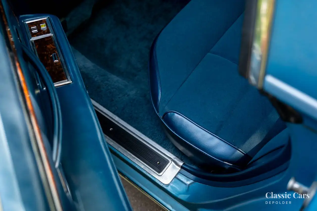 Lincoln Continental Town Car, foto 8
