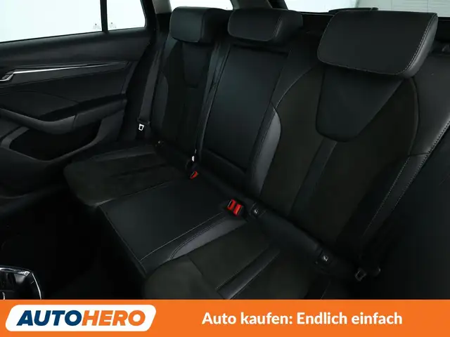 Skoda Octavia view 14