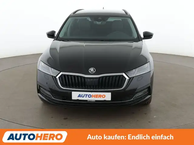 Skoda Octavia view 9