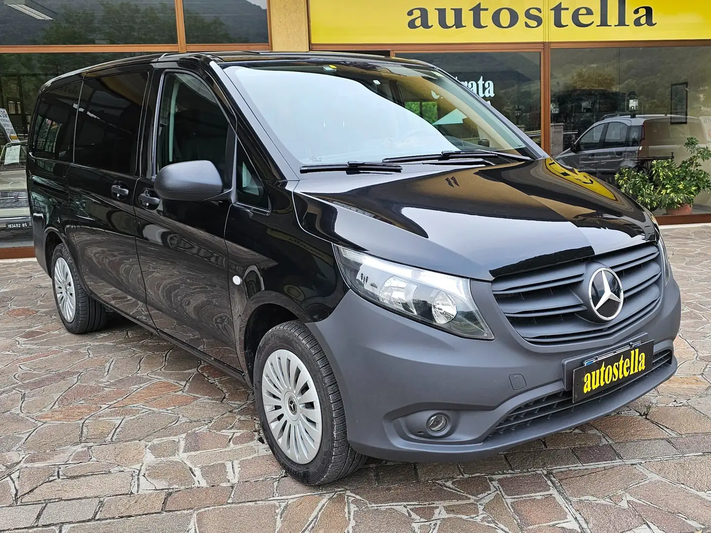 Mercedes-Benz Vito VITO MIXTO 116 CDI 4X4 * PREZZO REALE SU STRADA* Zwart - 1