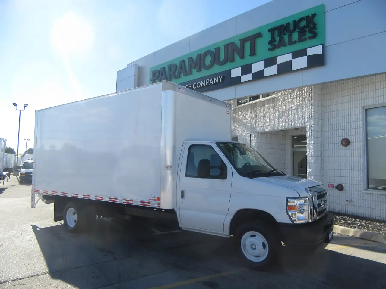 2024 Ford E-450 Super Duty DRW