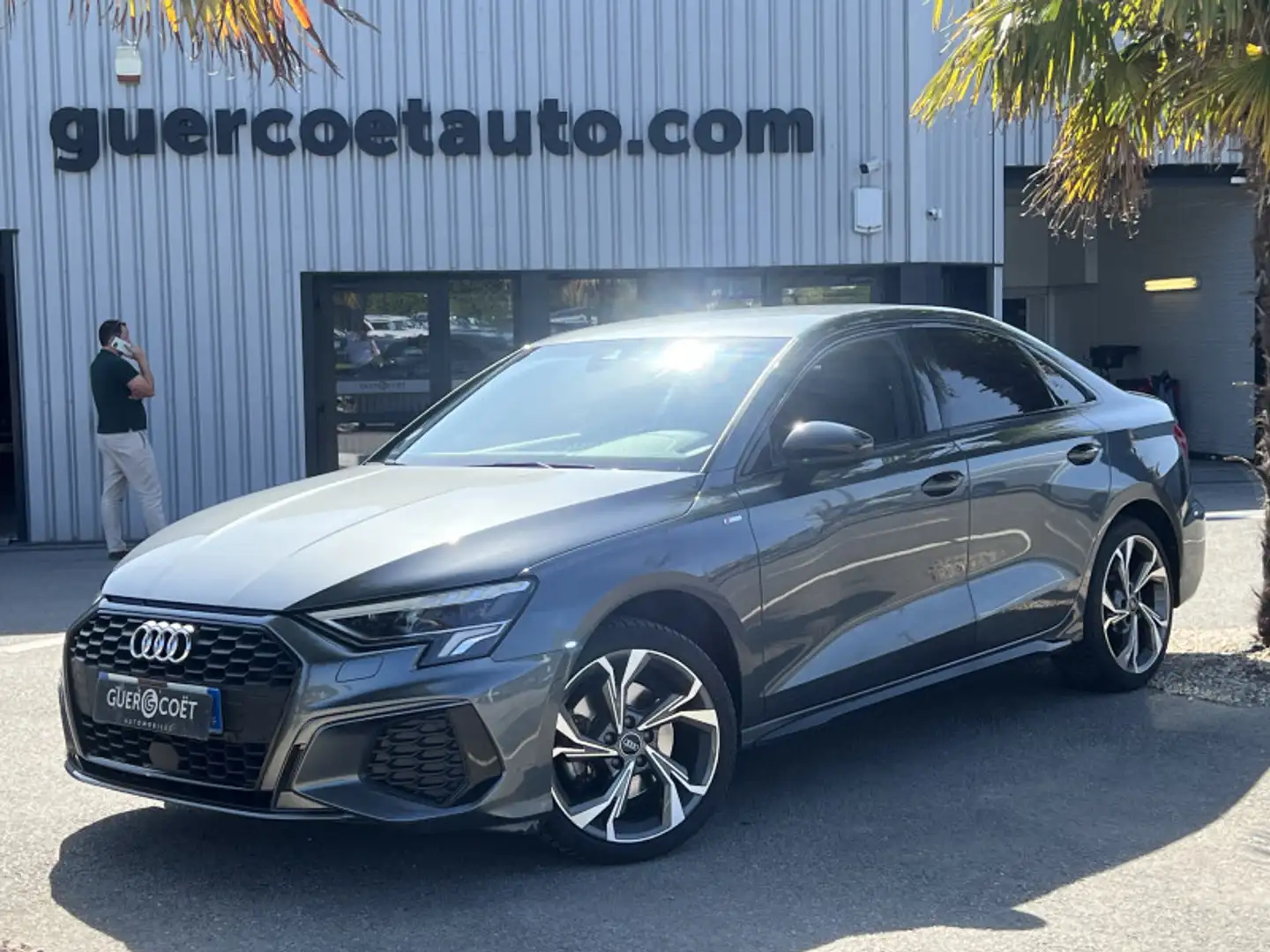 Audi A3 35 TFSI 150CH MILD HYBRID S LINE S TRONIC 7 Gris - 2