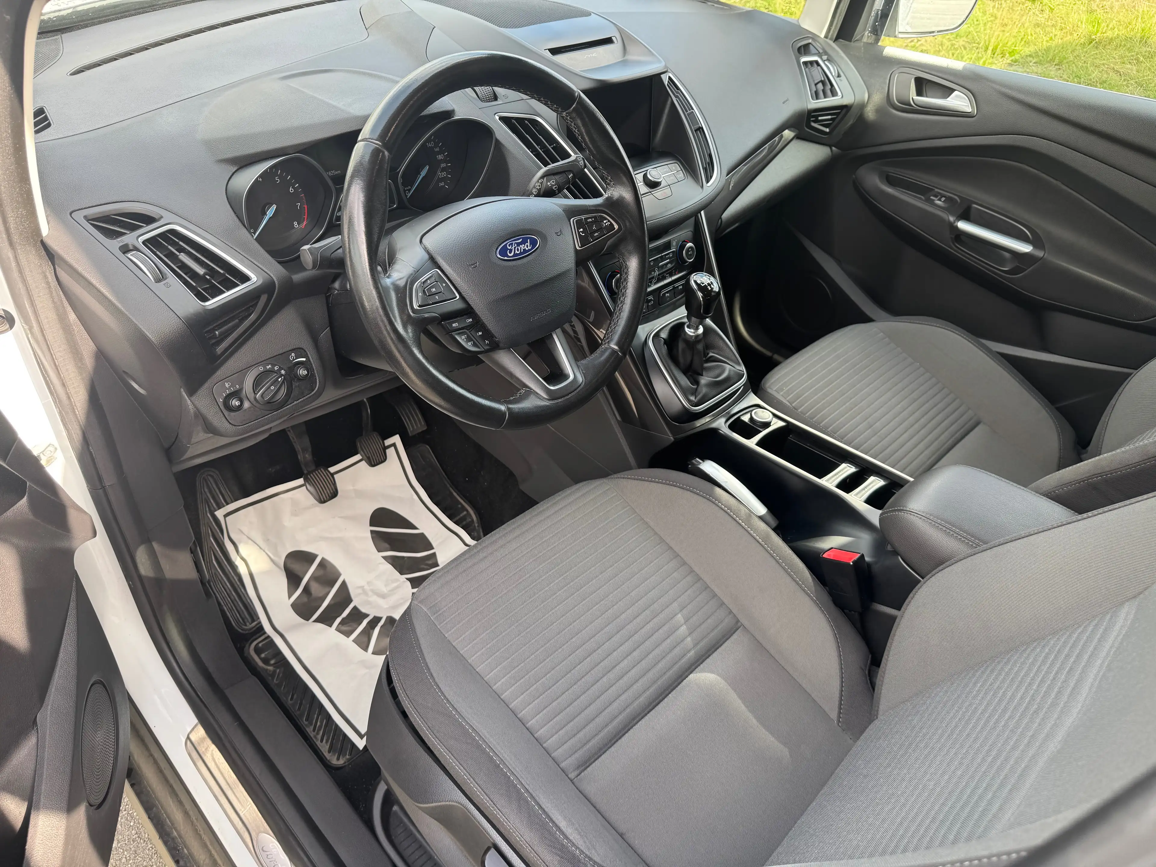 Ford C-Max Titanium/150PS/Navi/Euro6/1.Hand/Scheckheft/AHK — photo 9