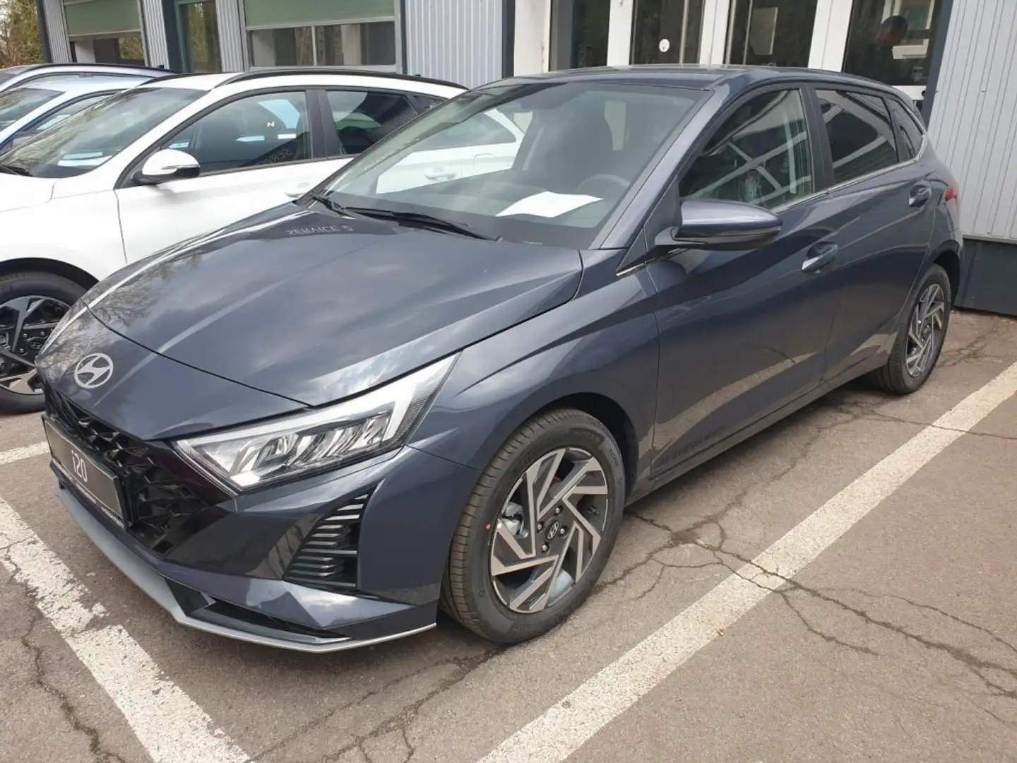 Hyundai i20 (BC3) GO Plus 1.2 MPI b5bu1 Grau - 1