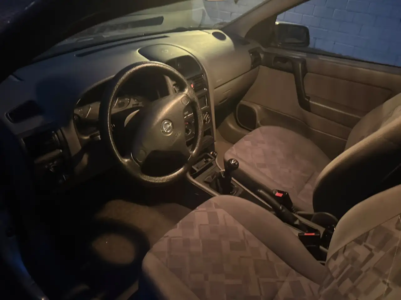 Opel Astra 1.2, foto 5