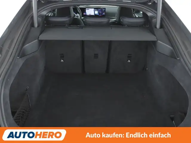 BMW 4 Series view 17