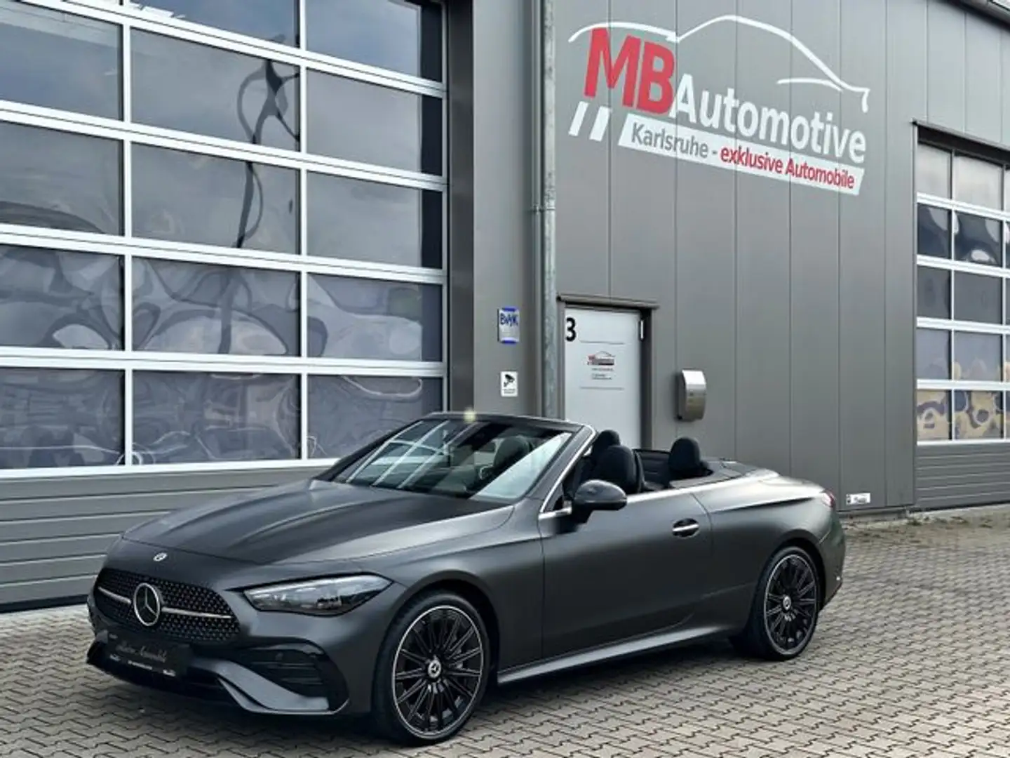 Mercedes-Benz CLE 450 Cabrio 4Matic AMG Line Premium Standheiz  CLE 450 Gris - 1