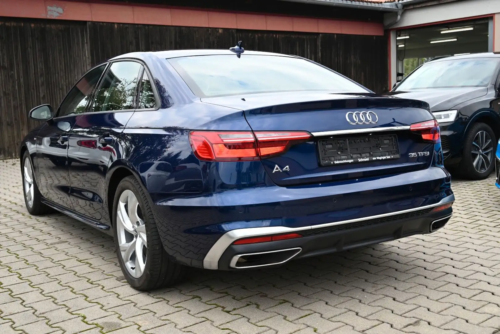 Audi A4 Lim. 35 TFSI S line/Virtual/AHK/LED Blau - 2